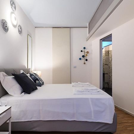 Mila Apartments Alessi Milan Luaran gambar