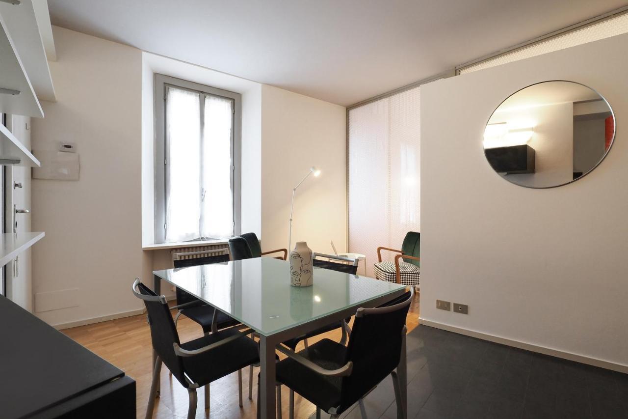 Mila Apartments Alessi Milan Luaran gambar